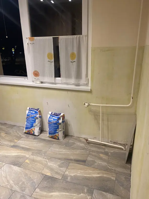 A falak csempézés előtt